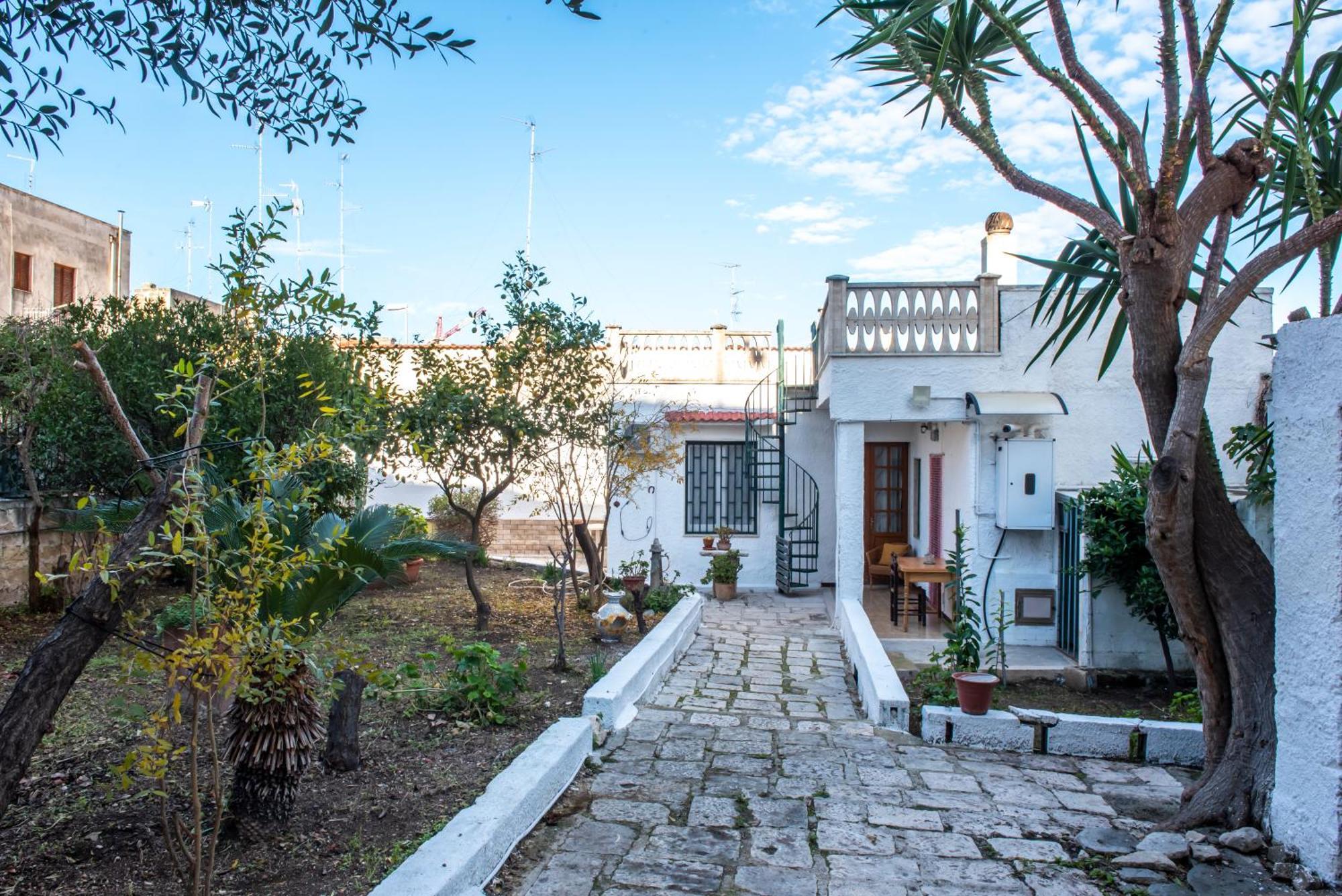 Tonia'S Mansion Villa Bari Exterior photo