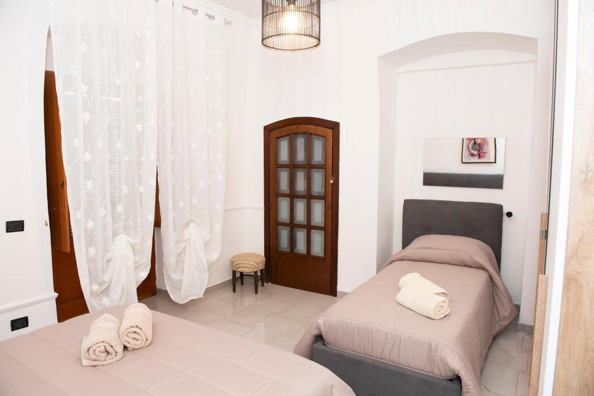 Tonia'S Mansion Villa Bari Exterior photo